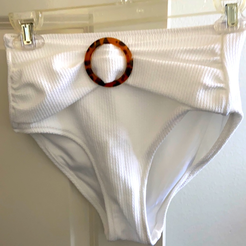 Old navy size Xs bikini bottoms NWT